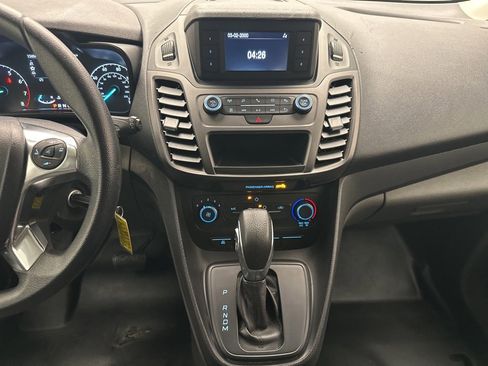 Used 2019 Ford Transit Connect XL image 18