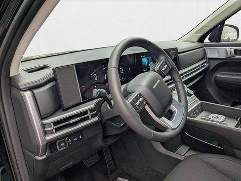 New 2026 Hyundai Santa Fe SE image 3