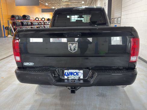 Used 2018 RAM 1500 Express image 4
