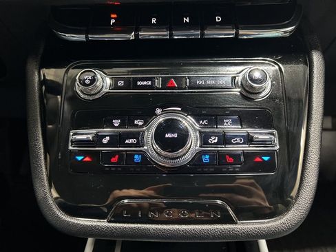 Certified 2022 Lincoln Corsair AWD w/ Equipment Group 101A image 20