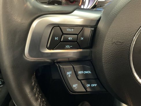 Used 2021 Ford Mustang Premium image 13