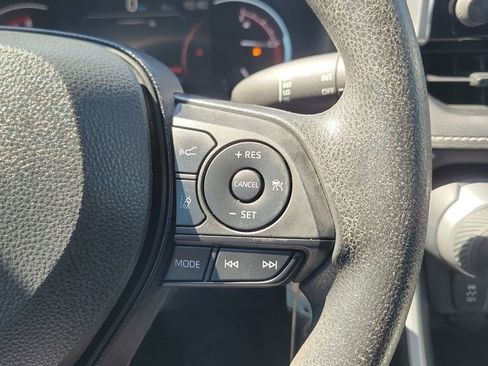 Certified 2023 Toyota RAV4 LE FWD image 21