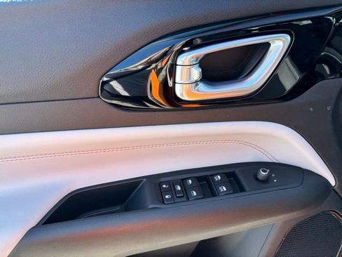 New 2026 Jeep Compass Limited AWD/4WD image 11