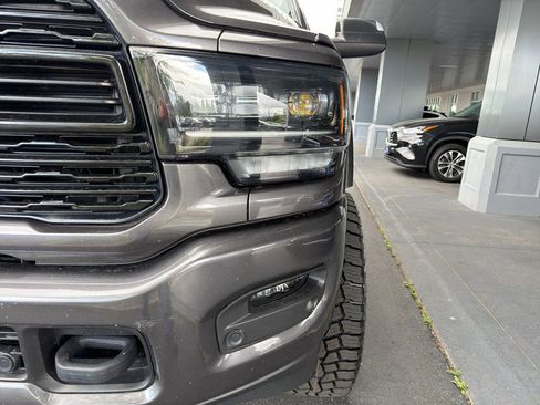 Used 2022 RAM 2500 Limited AWD/4WD image 4