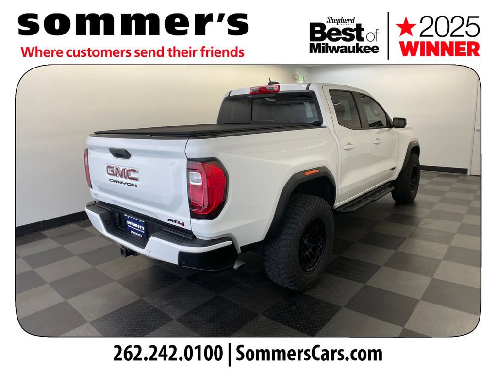 Used 2024 GMC Canyon AT4 w/ AT4 Premium Package AWD/4WD image 5