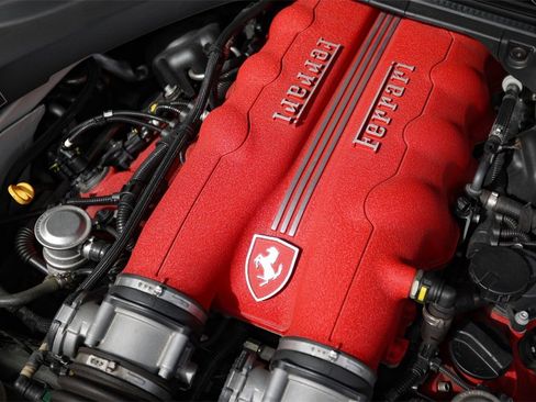 Certified 2012 Ferrari California image 23