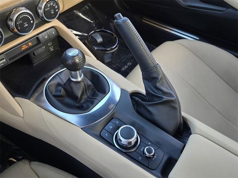 Certified 2025 MAZDA MX-5 Miata RF Grand Touring w/ Appearance Package image 13