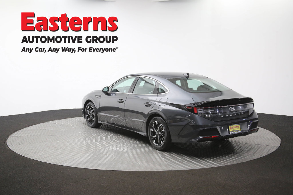 Used 2025 Hyundai Sonata SEL FWD image 67