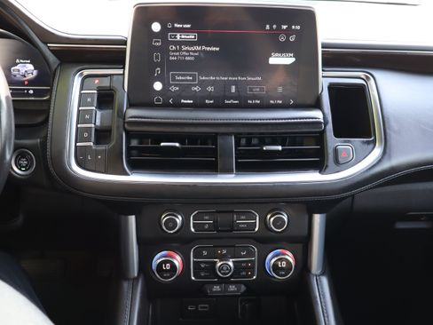 Used 2022 GMC Yukon SLE w/ Gmc Pro Safety Plus Package RWD image 26