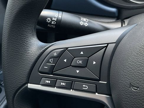 New 2025 Nissan Versa SV w/ Trunk Package image 21