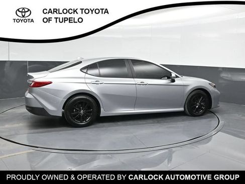 Used 2026 Toyota Camry LE w/ Convenience Package FWD image 4