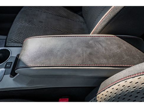 Used 2011 GMC Terrain SLE image 18