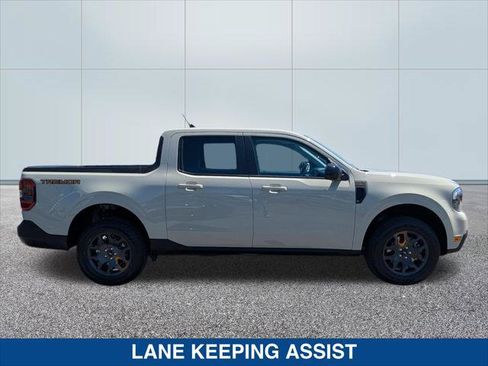 Used 2024 Ford Maverick Tremor w/ Tremor Off-Road Package AWD/4WD image 6