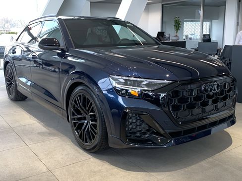 New 2026 Audi SQ8 Premium Plus image 1