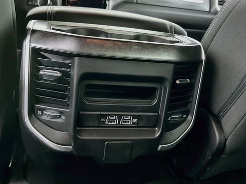 Used 2023 RAM 1500 4x4 Crew Cab image 26