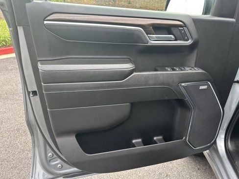 Used 2024 Chevrolet Silverado 1500 LT Trail Boss w/ LT Trail Boss Premium Package image 11