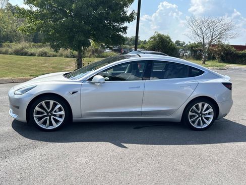 Used 2018 Tesla Model 3 Long Range AWD/4WD image 7