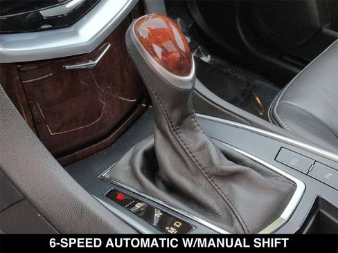 Used 2015 Cadillac SRX Luxury image 20