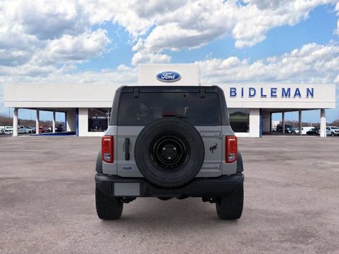 New 2026 Ford Bronco Big Bend w/ Black Diamond Package AWD/4WD image 5