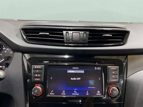 Used 2020 Nissan Rogue Sport S AWD/4WD image 18