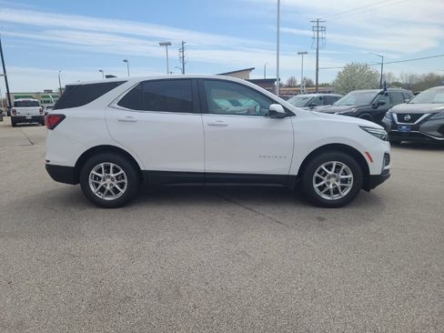 Used 2024 Chevrolet Equinox LT AWD/4WD image 7