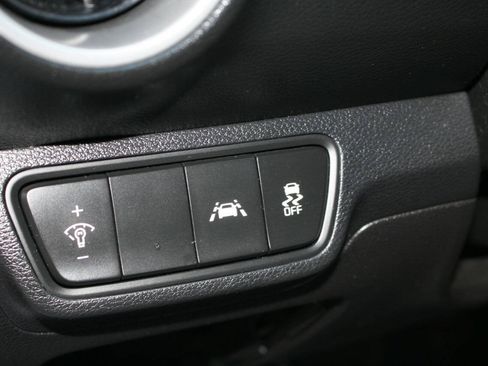 Used 2021 Kia Forte LXS FWD image 15