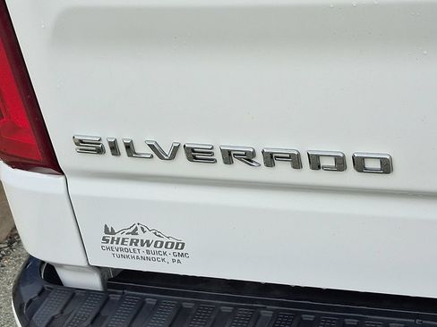 Used 2022 Chevrolet Silverado 1500 RST w/ Z71 Off-Road Package AWD/4WD image 31