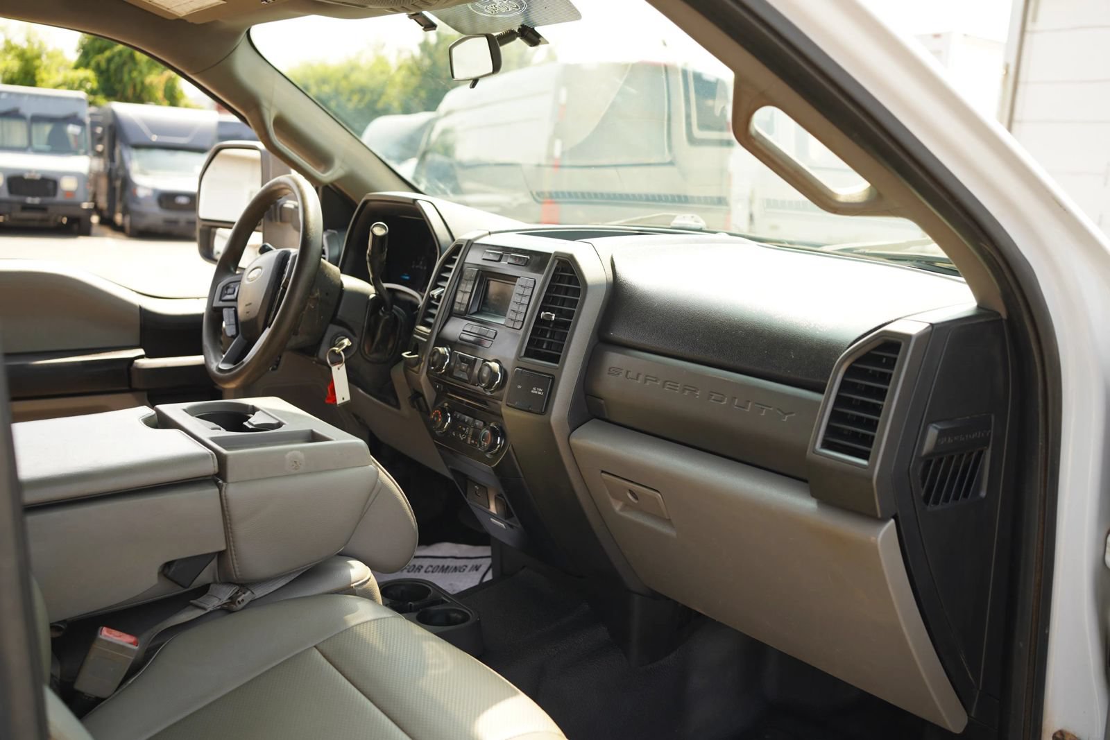 Used 2018 Ford F450 XL w/ Power Equipment Group RWD image 3