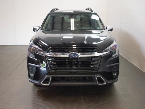 Used 2023 Subaru Ascent Touring AWD/4WD image 2