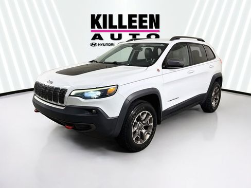 Used 2020 Jeep Cherokee Trailhawk w/ Cold Weather Group AWD/4WD image 3