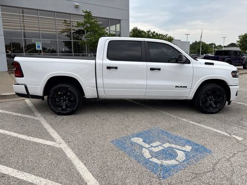 Used 2025 RAM 1500 Big Horn AWD/4WD image 34