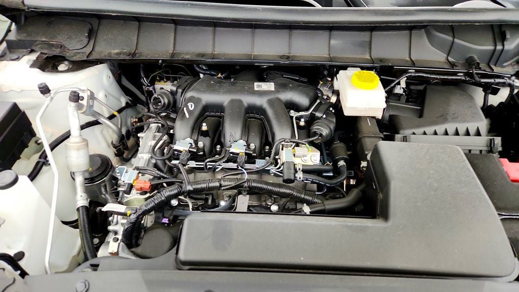 Used 2026 Nissan Pathfinder SL AWD/4WD image 24