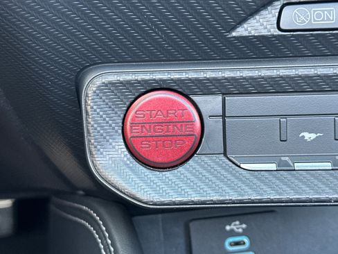 Used 2024 Ford Mustang GT Premium image 32