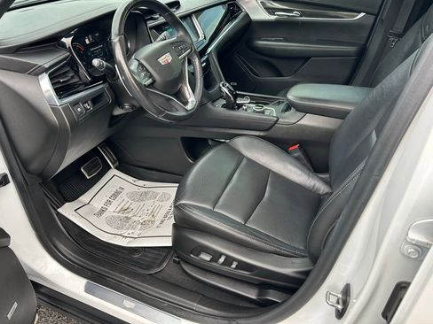 Used 2020 Cadillac XT6 Sport w/ LPO, Floor Liner Package AWD/4WD image 12