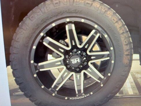 Used 2022 GMC Sierra 1500 SLT image 8