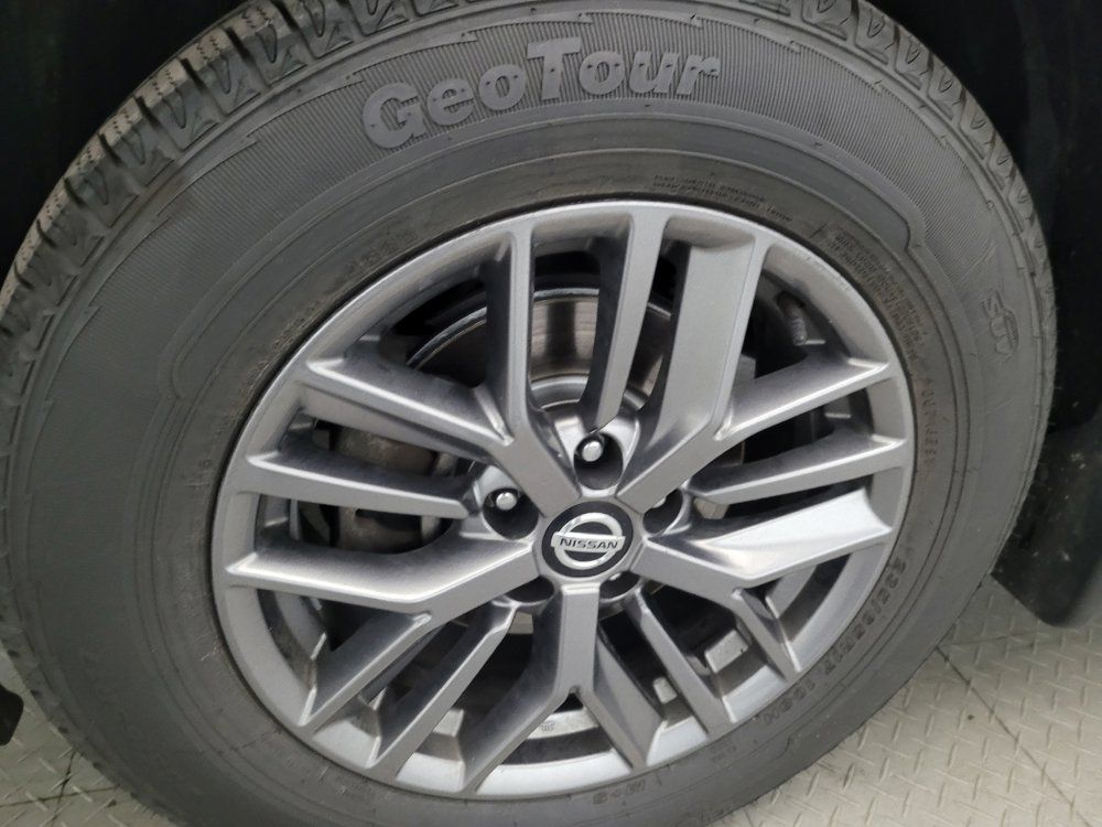 Used 2021 Nissan Rogue S AWD/4WD image 31