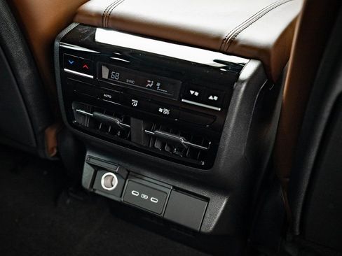 Used 2026 Acura MDX SH-AWD w/ Technology Package image 36