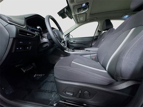 Certified 2023 Hyundai Sonata SEL w/ Convenience Package image 18