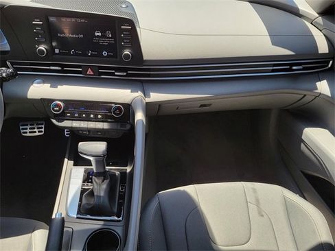 New 2025 Hyundai Elantra Sport image 10