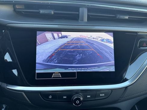 Used 2022 Buick Encore GX Select image 24