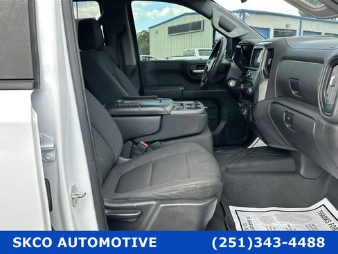 Used 2020 Chevrolet Silverado 1500 Custom w/ Custom Max Trailering Package image 13
