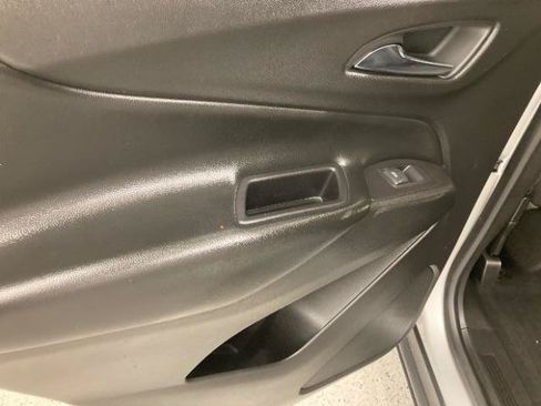 Used 2019 Chevrolet Equinox LT AWD/4WD image 35