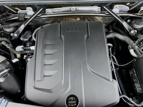 New 2025 Audi Q5 2.0T Premium Plus image 31