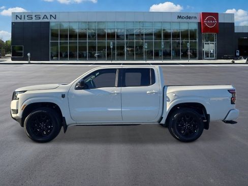 New 2026 Nissan Frontier SV w/ Tow Package AWD/4WD image 2