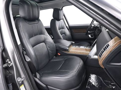 Used 2019 Land Rover Range Rover AWD/4WD image 25