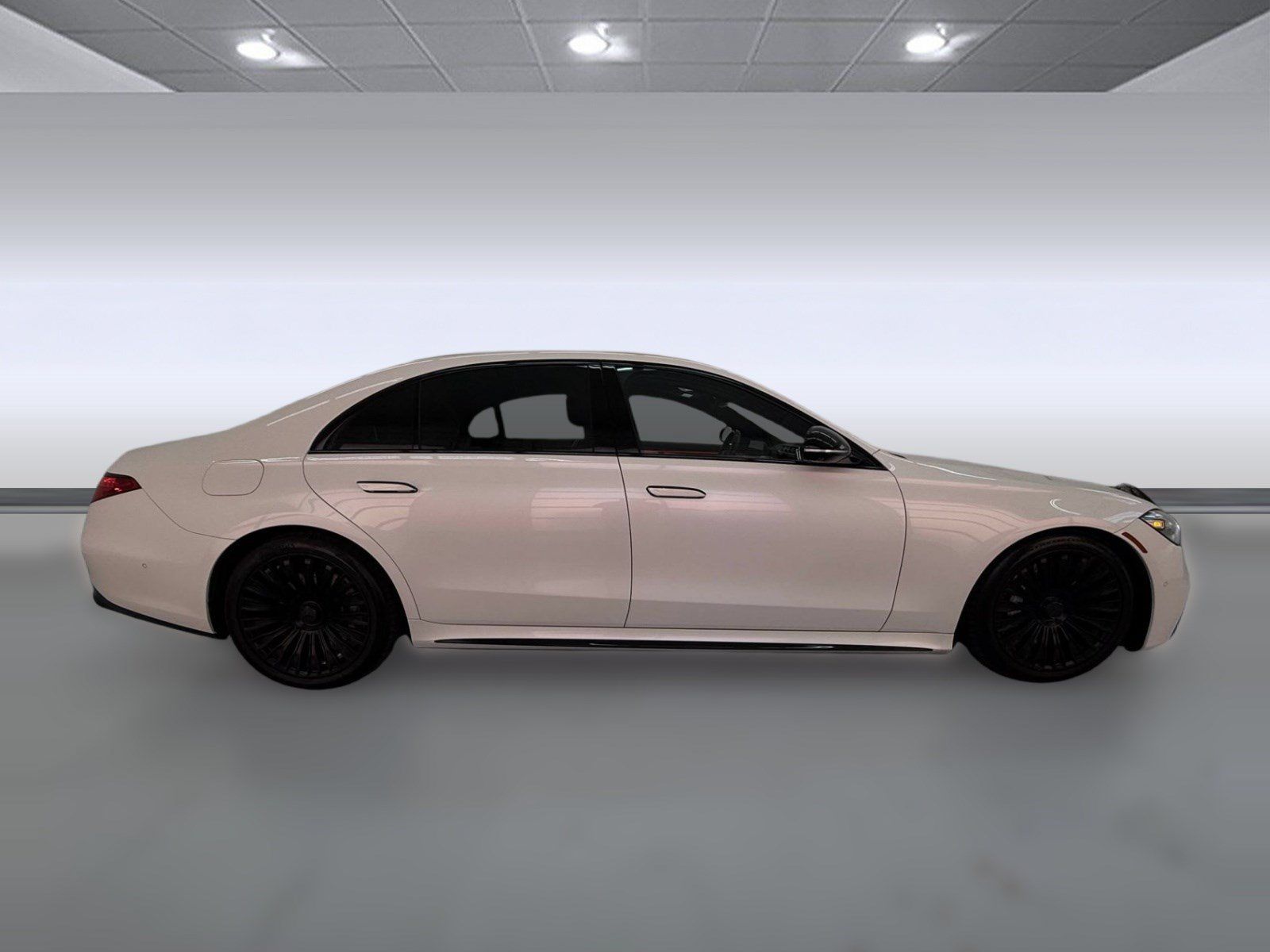 Used 2022 Mercedes-Benz S 500 4MATIC image 7