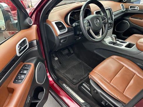 Used 2018 Jeep Grand Cherokee Summit w/ Trailer Tow Group IV image 9