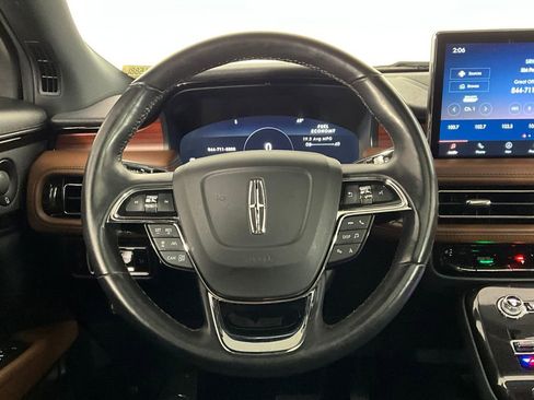 Used 2023 Lincoln Nautilus Reserve w/ Equipment Group 201A AWD/4WD image 12