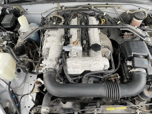 Used 2003 MAZDA MX-5 Miata image 21