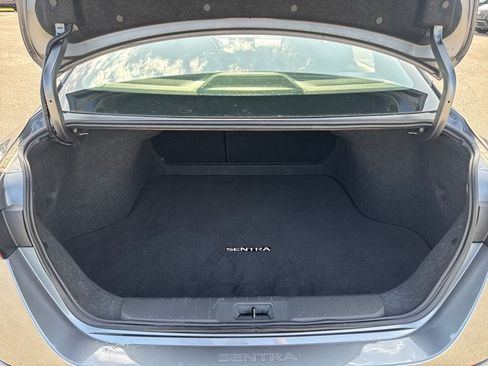 Used 2025 Nissan Sentra SV FWD image 6